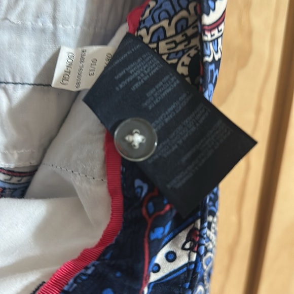 Tommy Hilfiger Blue Paisley Print Cotton Flat Front Bermuda Shorts - Picture 4 of 4